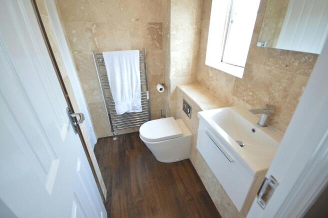 En-Suite Shower Room/Wc