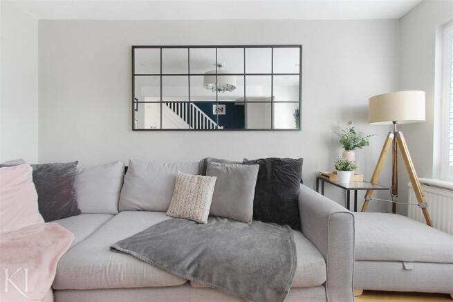 lounge 2.jpg