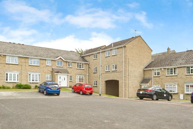 1 bed Flat for sale Image 4
