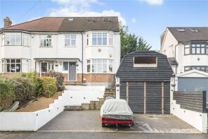 86, Church Hill Road, East Barnet, Barnet EN4 8XA