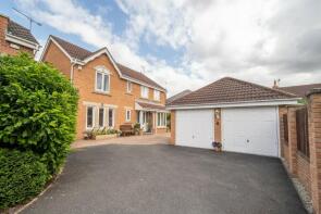 8, Valley Gardens, Darrington, Pontefract WF8 3SL