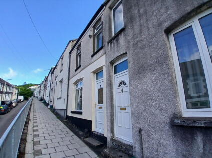 Heath Crescent,Graigwen,Pontypridd,CF37 2LB