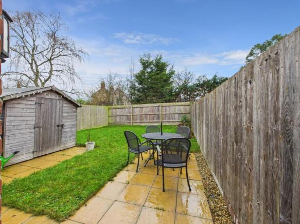 2. CAM04922G0-PR0095-STILL026