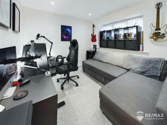Bedroom 2.jpg