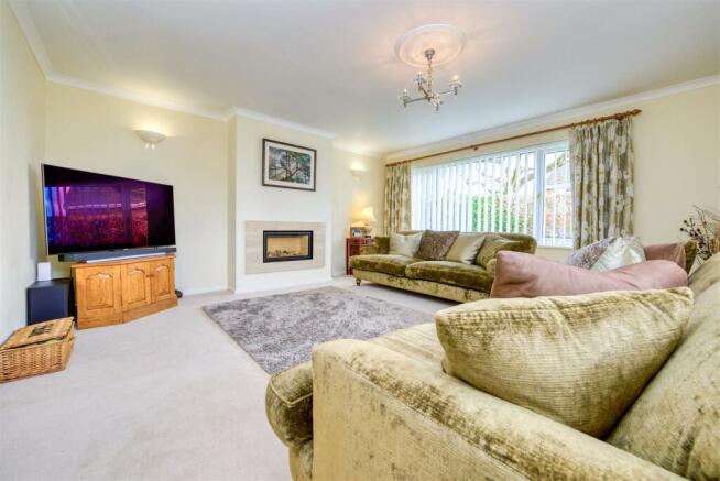 45 Westleigh Drive - Internal (15 of 26).jpg