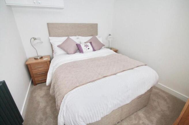 BEDROOM 2