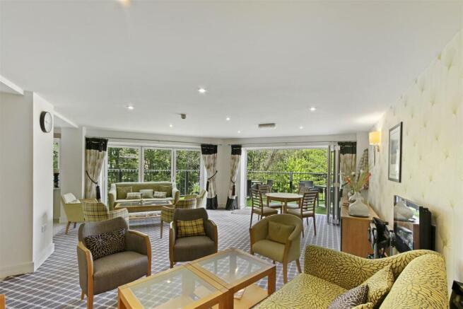 Homeowners Lounge