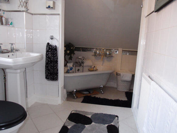 Photo 10