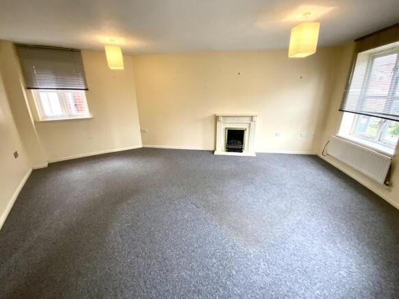 29 Chatterton liv...