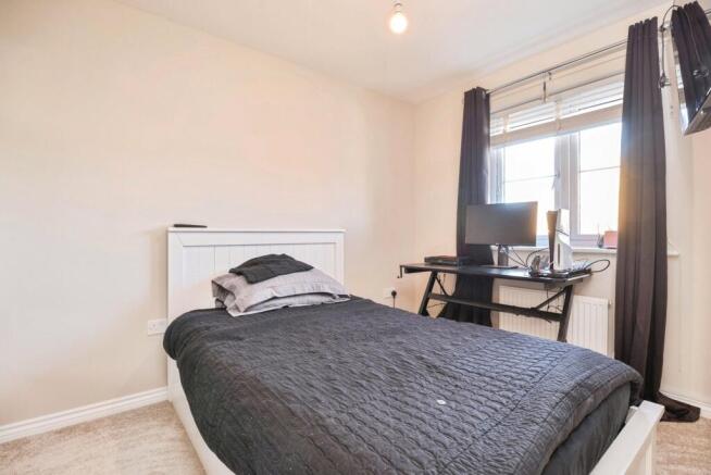3 bed Semi-Detached for sale Image 12