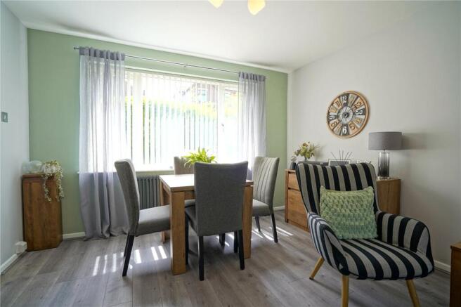 3 bed Bungalow for sale Image 7