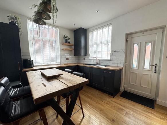 2 bed End of Terrace for sale Image 6