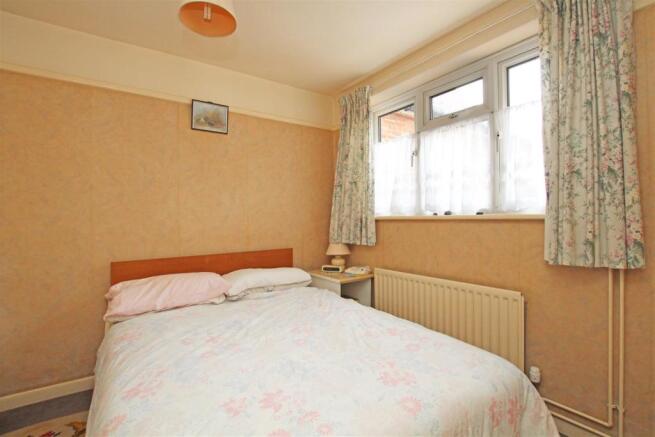45WL - Bedroom three.jpg