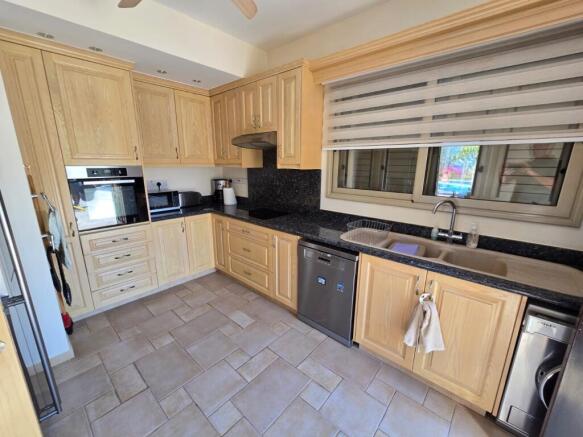 4 Bedroom Detached V
