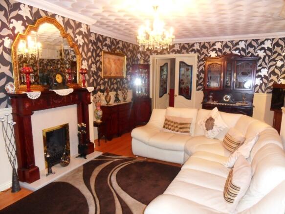 THROUGH LOUNGE