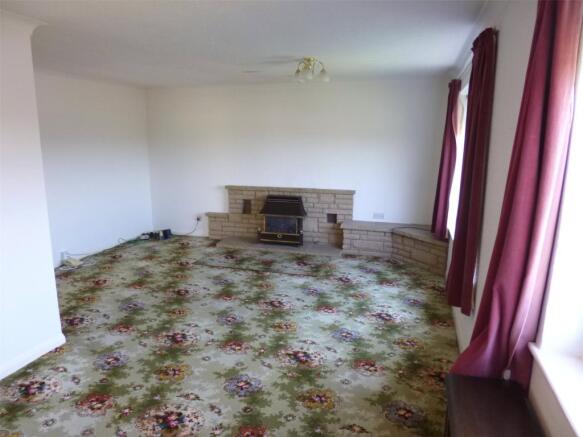 Sitting/Dining Room