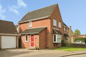2, Cloverfields, Bury St. Edmunds IP31 3TJ