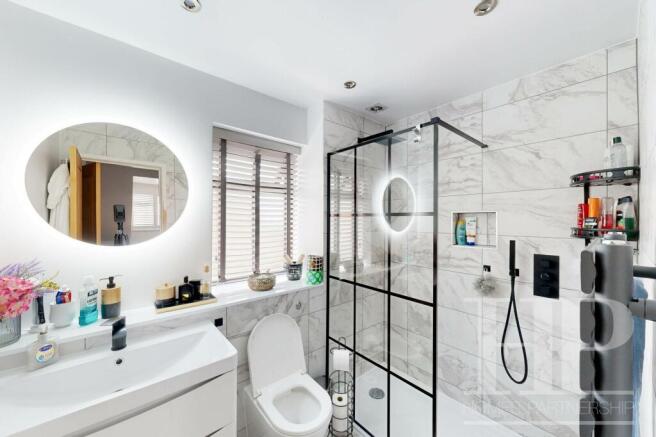 En-suite shower room