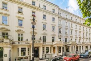 Third Floor Flat E, 104, St George's Square, London SW1V 3QY