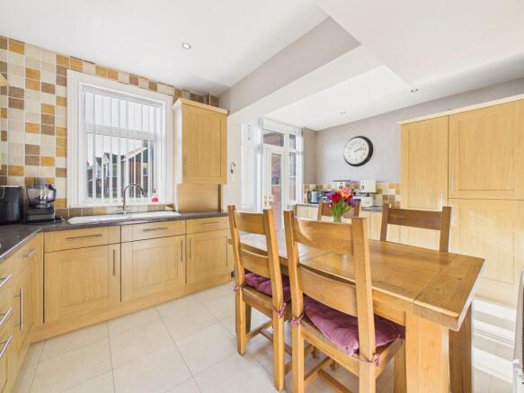 Dining Kitchen