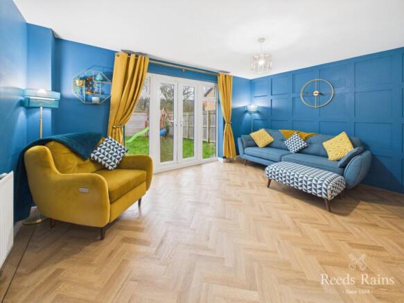 4 bed Detached for sale Image 4