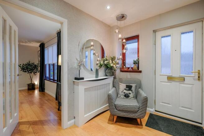 Entrance hall alternative view