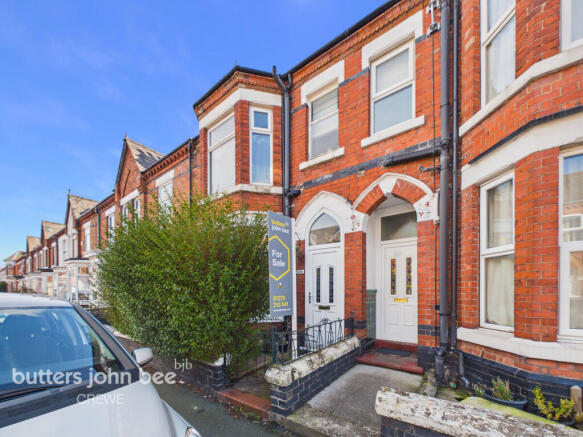 3-bed terraced on Walthall Street, Crewe, £120,000