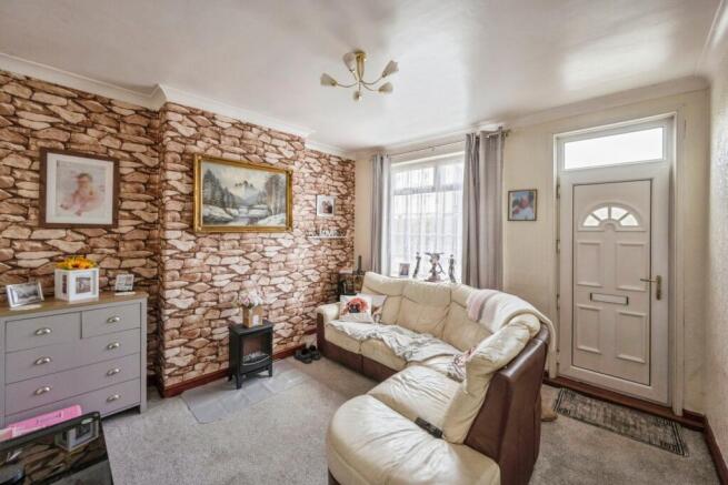 2 bed Terraced for sale Image 5