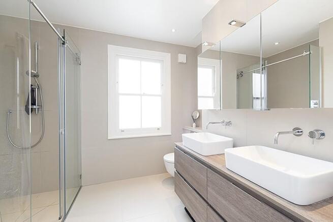 En suite shower room