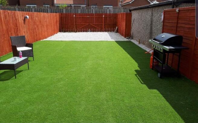 Rear Garden - Image Without Garden Structure.jpg