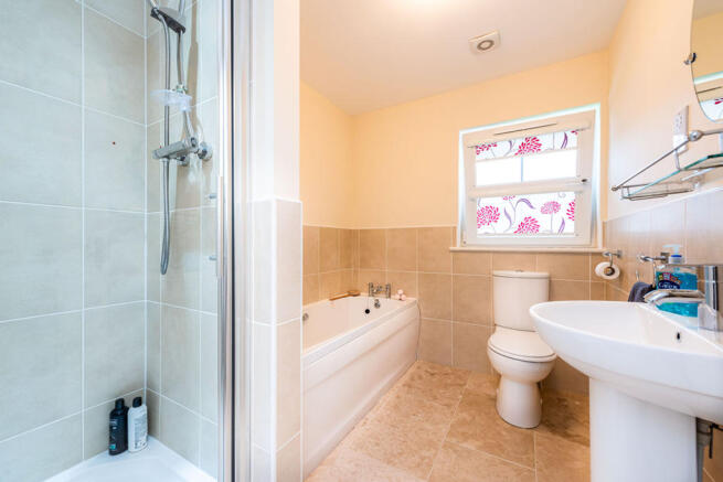 Bathroom 4 Piece