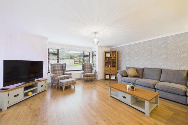 Lounge Angle 1