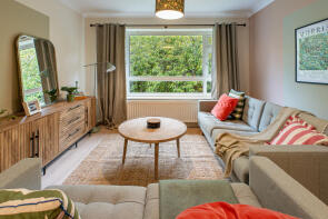 14, The Poplars, Headingley, Leeds LS6 2BT