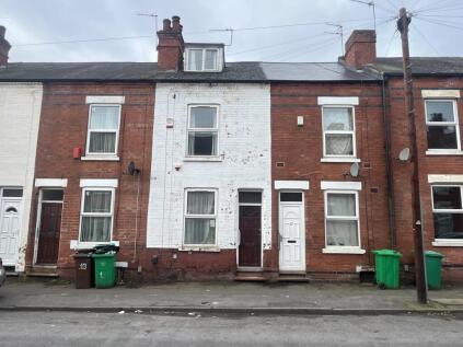 15 Lyndhurst Road, Nottingham NG2 4FW