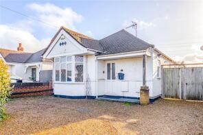 11, Selsdon Road, Addlestone KT15 3HN