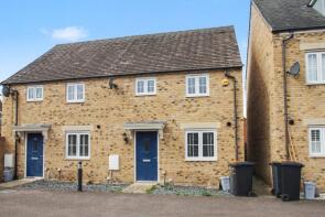 33, Kingfisher Road, Bedford MK42 6AY