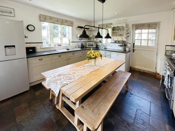 Breakfast/Kitchen