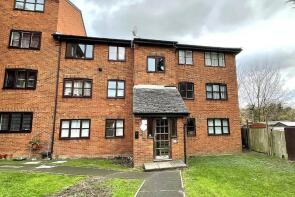 31, Bevile House, Argent Street, Grays RM17 6RR