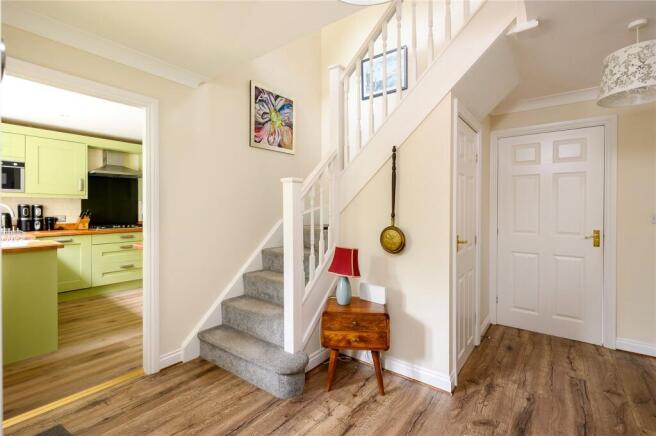 4 bed Detached for sale Image 11