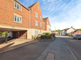 24, Bewick Court, The Holloway, Wolverhampton WV6 8NT