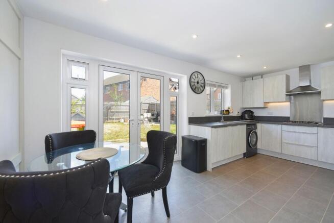 Kitchen Breakfast Room