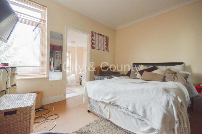 Bedroom One.jpg