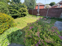 160, Queens Road, Ashton-under-lyne OL6 8EW