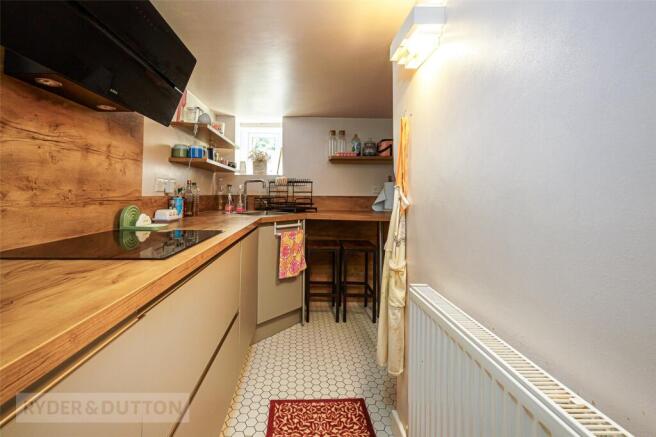 2 bed Terraced for sale Image 9