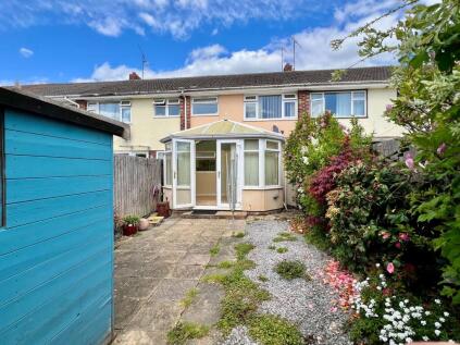 Spencer Avenue, Taunton - NO onward chain!