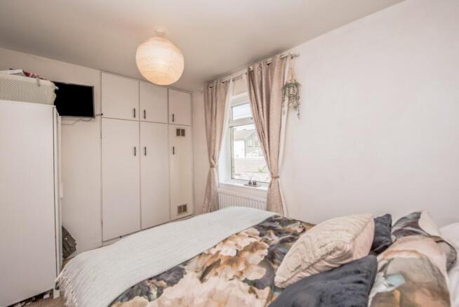 2 bed Terraced for sale Image 10