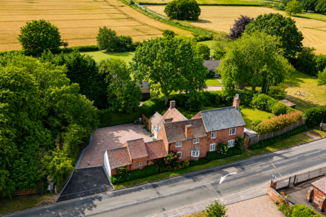 Ivy Cottage, Main Street, Peckleton, Leicestershire