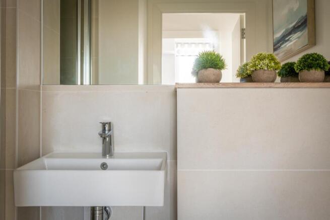 The Upperton Proffessional bath.jpg