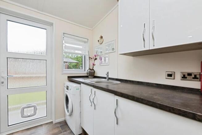 2 bed Lodge for sale Image 8