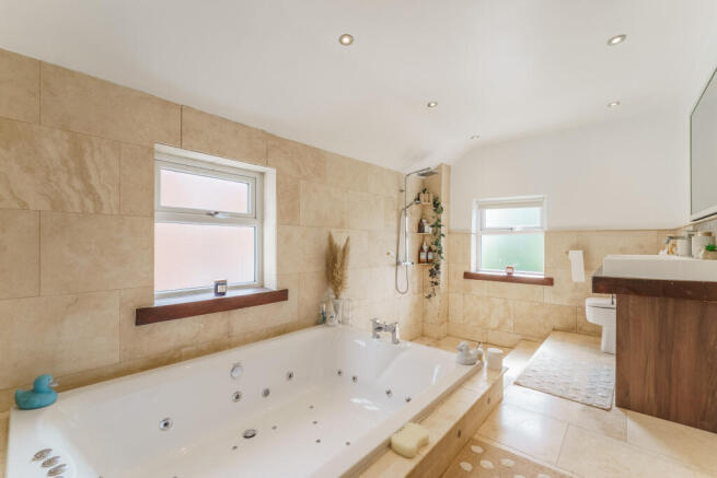 2 bed End of Terrace for sale Image 8